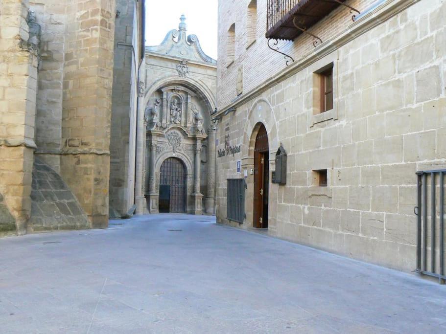 Apartamento Turistico Viana II エクステリア 写真